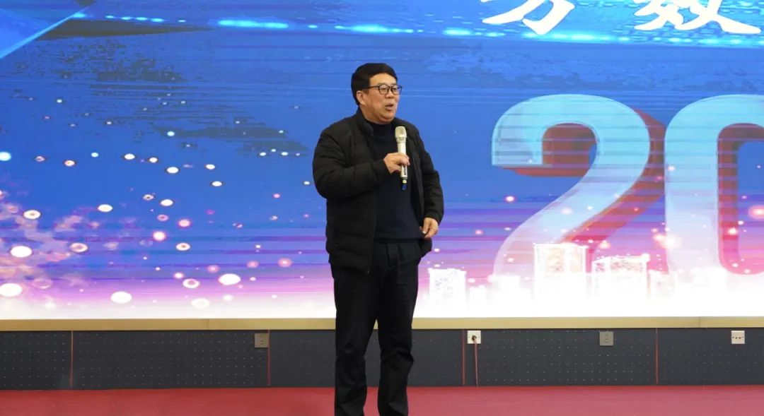 1765247756645351efmE.jpg 3.jpg